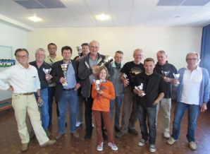 De gauche à droite : J-P. LEGAGNEUX, J-L. PLANCHER, S. LEFEBVRE, F. LE DEUFF, P. DIDIER, J. GARNIER, Y. DELEPAUT, G. JALLADE, E. TERNOY, T. ROURE, J-L. BOURQUARD, et E. MAUDUIT